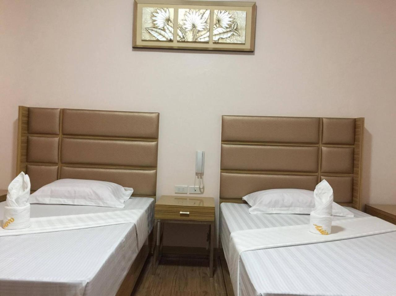 Meaco Royal Hotel - Lipa Lipa City ภายนอก รูปภาพ
