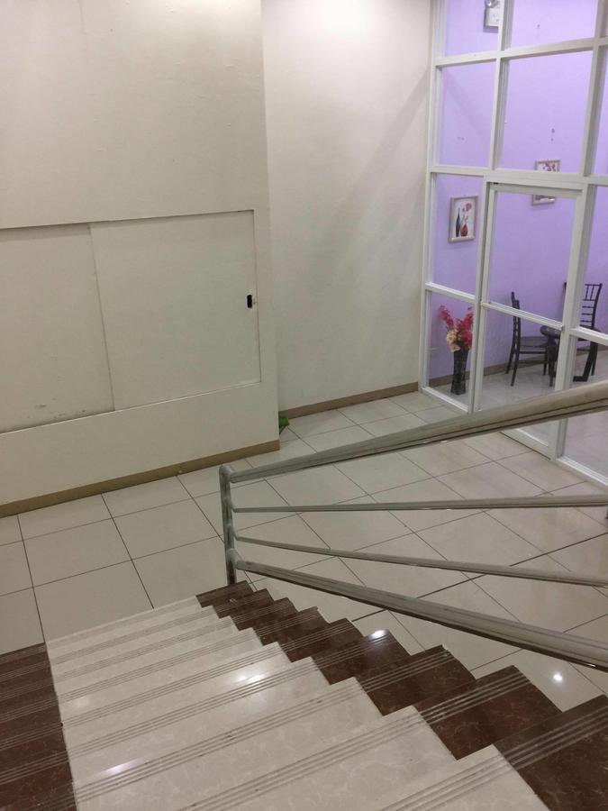 Meaco Royal Hotel - Lipa Lipa City ภายนอก รูปภาพ